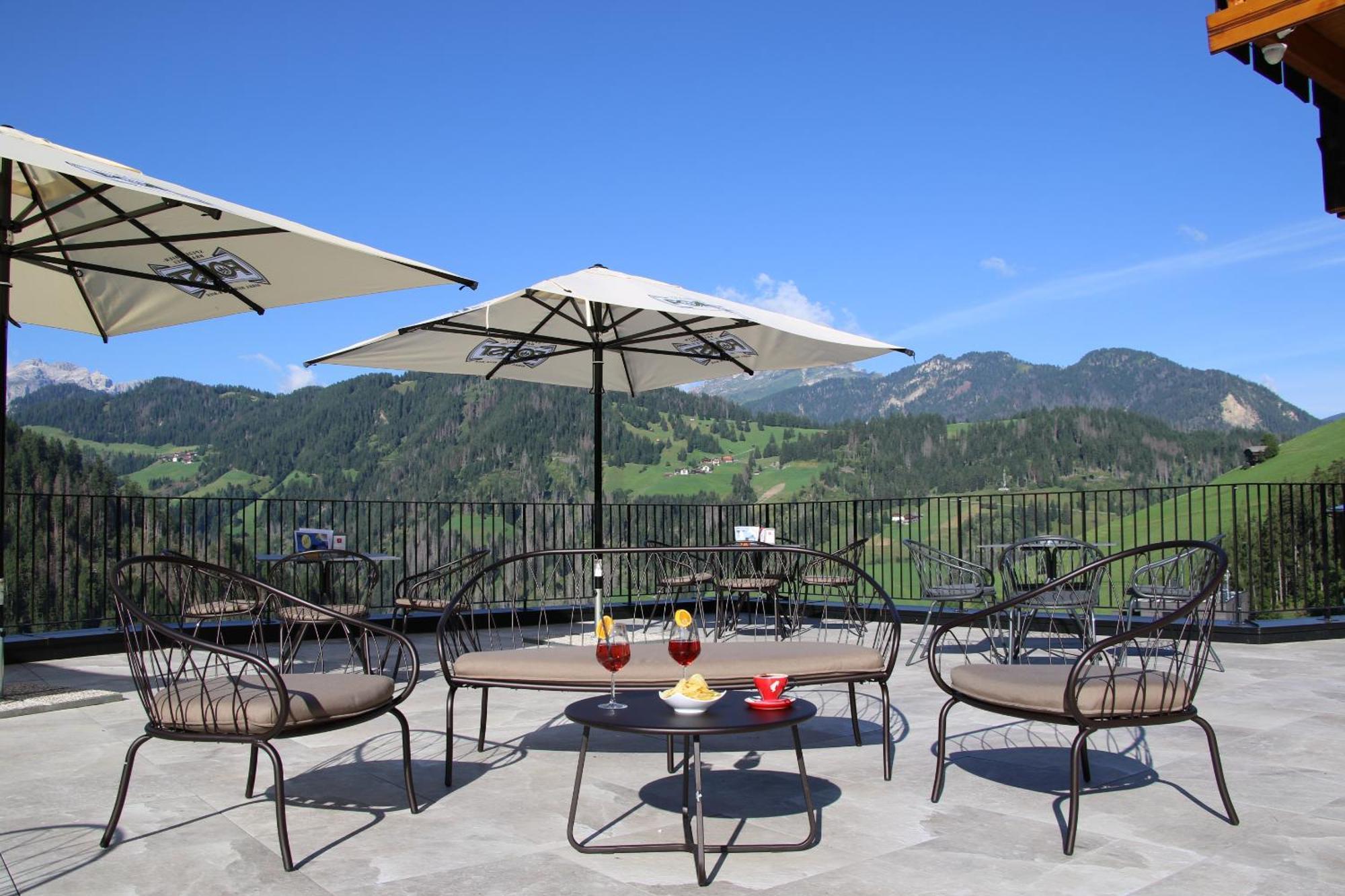 Hotel Alpenrose Dolomites Ла-Валле Экстерьер фото